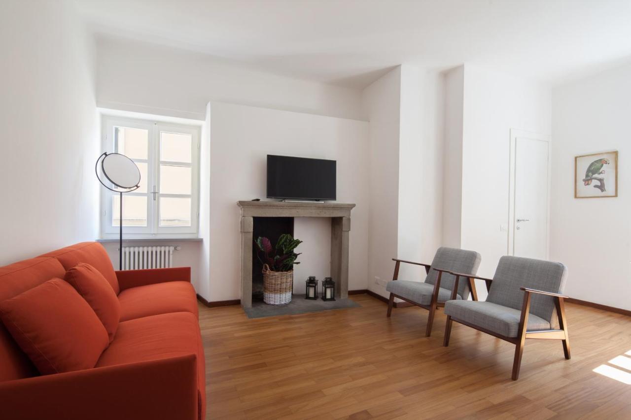 Vicolo Apartment, Pedestrian Centre, 2Bdr, 2,5 Bth, Aircondo, Private Parking, Easy To Train And Ferries, City Life لا سبيتسْيا المظهر الخارجي الصورة